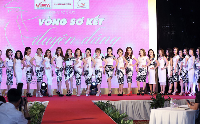 Các nữ doanh nhân tranh tài tại vòng sơ khảo Hoa khôi Duyên Dáng Doanh Nhân Việt 2017
